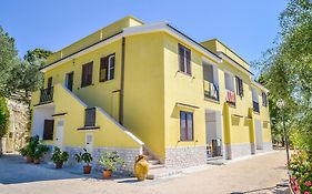 Alba Del Gargano Home